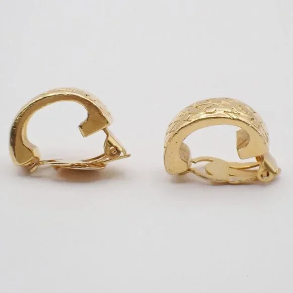 CHANEL CC Logo Earrings Clip-On GHW France 83RF992 - Picture 2 of 14